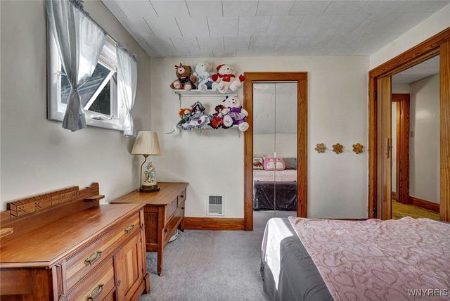 2415 Linwood Avenue, Niagara Falls, NY 14305