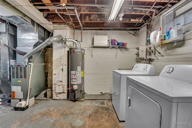 2415 Linwood Avenue, Niagara Falls, NY 14305