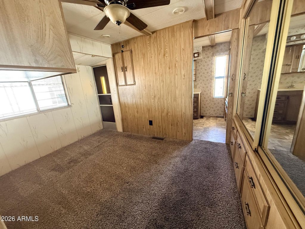 Image 8 of property listing at 269 N Winchester Road 10, Apache Junction, AZ 85119