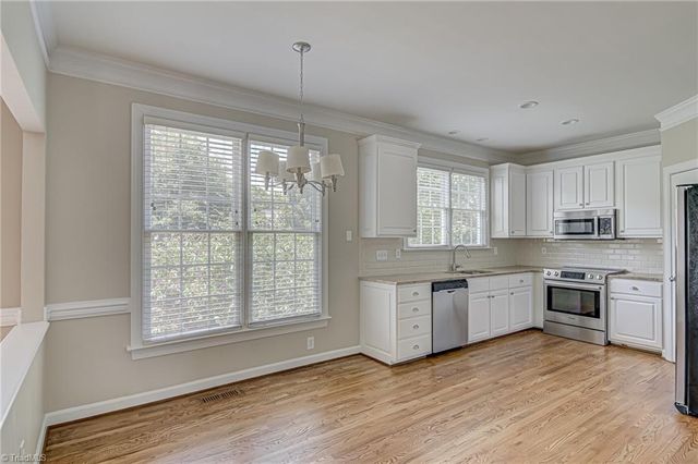 500 Fieldstone Court, Greensboro, NC 27455