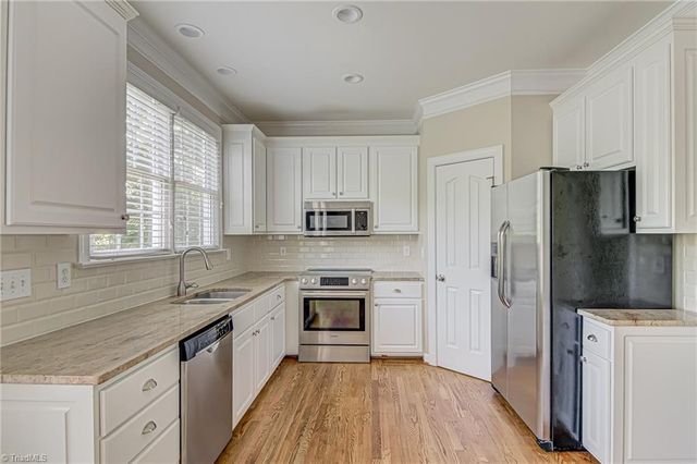 500 Fieldstone Court, Greensboro, NC 27455