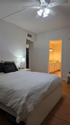 750 NE 199th St 101H, Miami, FL 33179