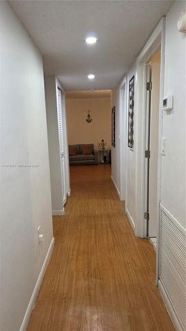 750 NE 199th St 101H, Miami, FL 33179