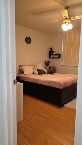 750 NE 199th St 101H, Miami, FL 33179