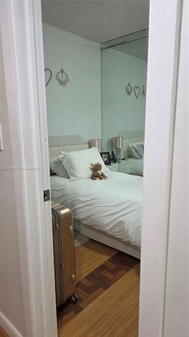 750 NE 199th St 101H, Miami, FL 33179