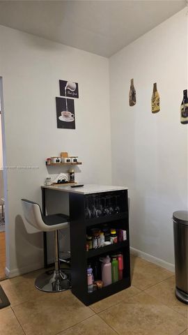 750 NE 199th St 101H, Miami, FL 33179