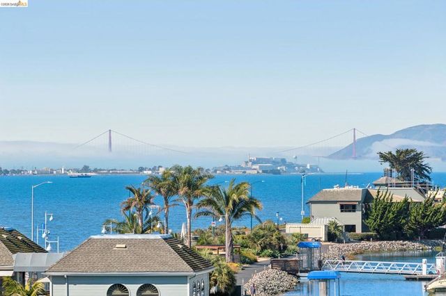 4 Anchor Dr F441, Emeryville, CA 94608