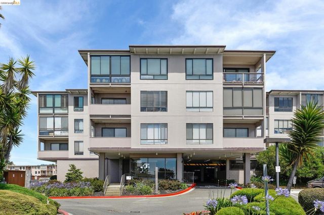 4 Anchor Dr F441, Emeryville, CA 94608