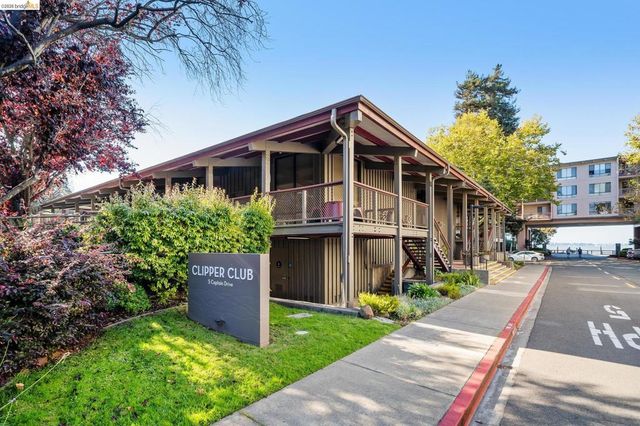 4 Anchor Dr F441, Emeryville, CA 94608