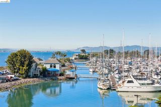4 Anchor Dr F441, Emeryville, CA 94608