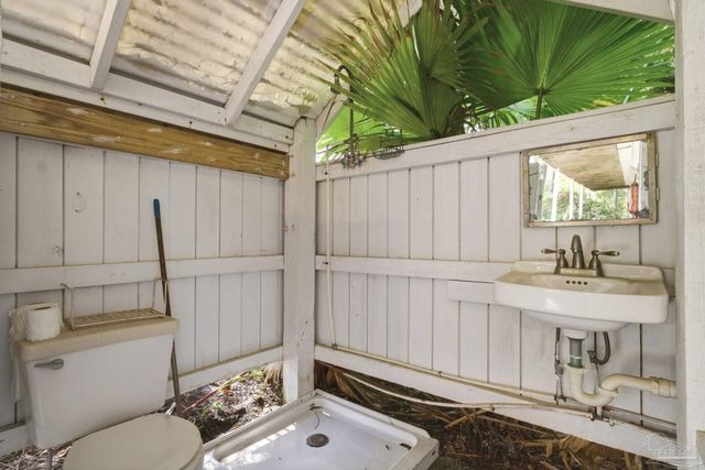 675 Surfside Dr, Gulf Shores, AL 36542