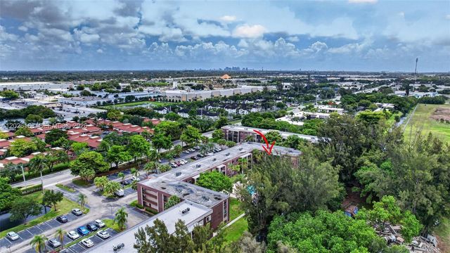 7020 Nova Dr 308D, Davie, FL 33317