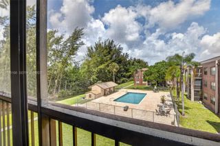 7020 Nova Dr 308D, Davie, FL 33317