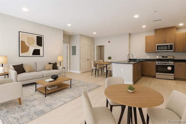 31480 Warren Road 301, Westland, MI 48185