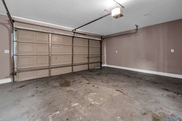 105 Short Track Drive, New Market, AL 35761