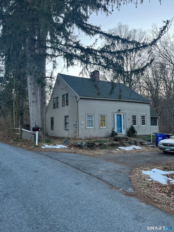61 Sandy Hill Road, Middlebury, CT 06762