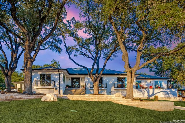311 E WOODLAKE DR, San Antonio, TX 78229