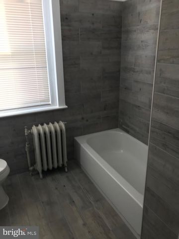 4832 E ROOSEVELT BLVD., Philadelphia, PA 19124