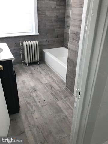 4832 E ROOSEVELT BLVD., Philadelphia, PA 19124