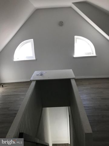 4832 E ROOSEVELT BLVD., Philadelphia, PA 19124