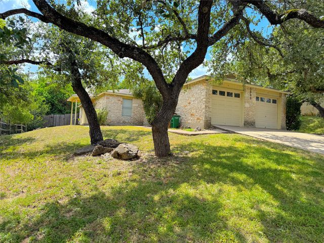9900 Hundred Oaks CIR A, Austin, TX 78750