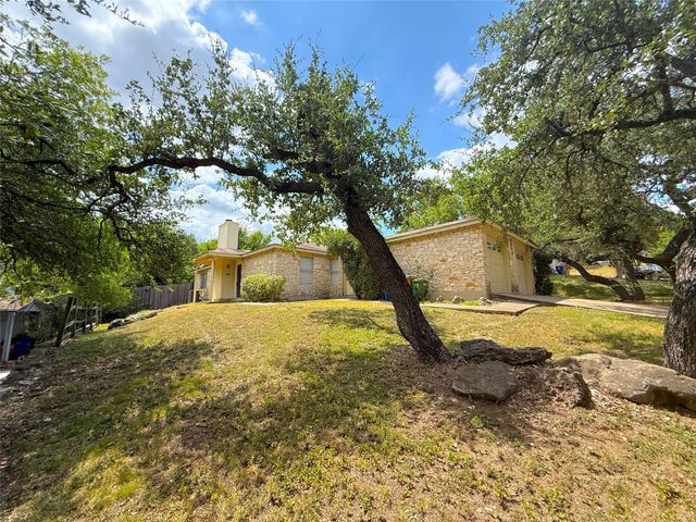 9900 Hundred Oaks CIR A, Austin, TX 78750