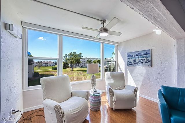 1624 Pine Valley DR 201, Fort Myers, FL 33907