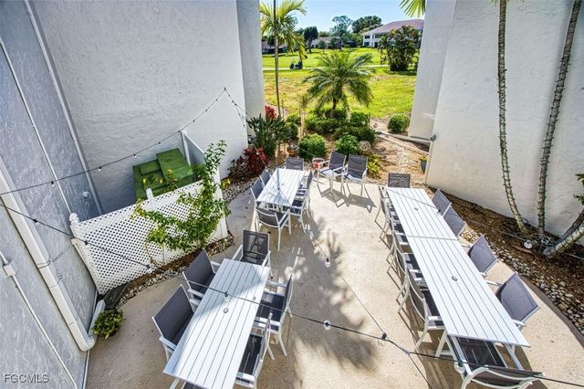 1624 Pine Valley DR 201, Fort Myers, FL 33907