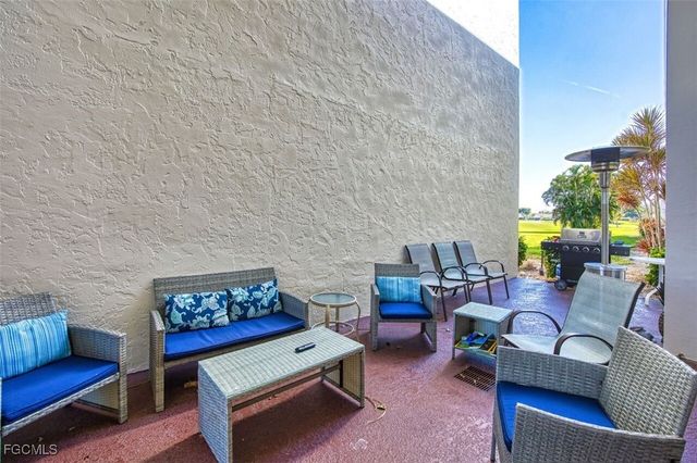 1624 Pine Valley DR 201, Fort Myers, FL 33907