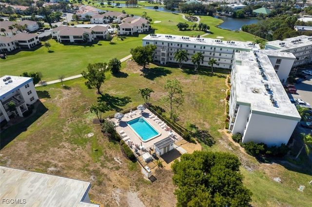 1624 Pine Valley DR 201, Fort Myers, FL 33907