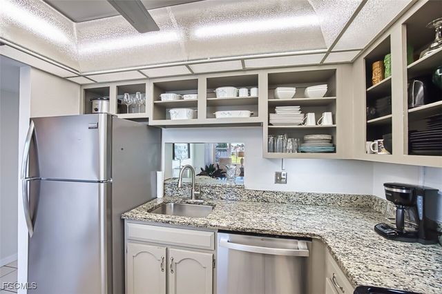 1624 Pine Valley DR 201, Fort Myers, FL 33907