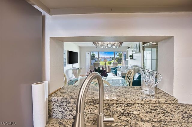 1624 Pine Valley DR 201, Fort Myers, FL 33907