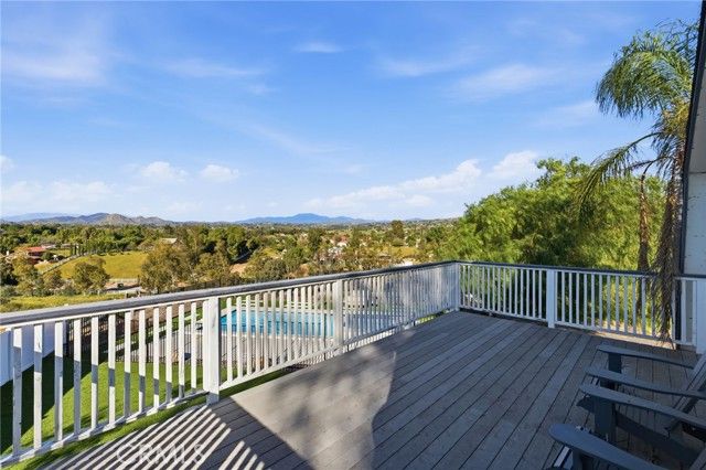 35825 Meadow Ridge, Temecula, CA 92592