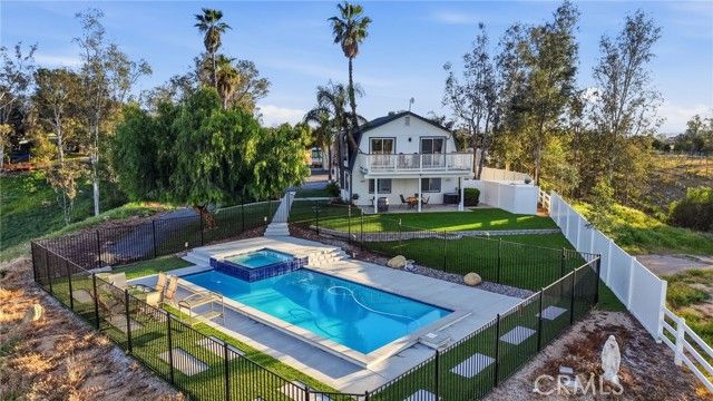 35825 Meadow Ridge, Temecula, CA 92592