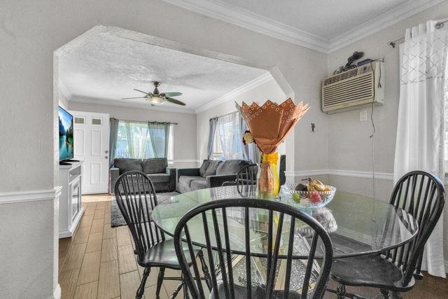 2338 E Miner Ave, Stockton, CA 95205