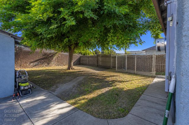 2338 E Miner Ave, Stockton, CA 95205