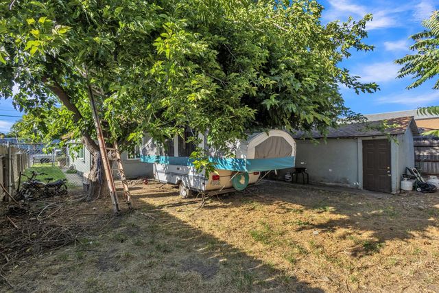 2338 E Miner Ave, Stockton, CA 95205