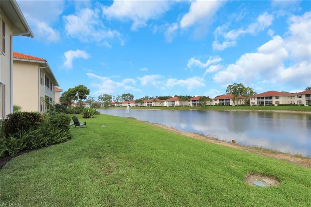320 Robin Hood CIR 101, NAPLES, FL 34104 — photo 4