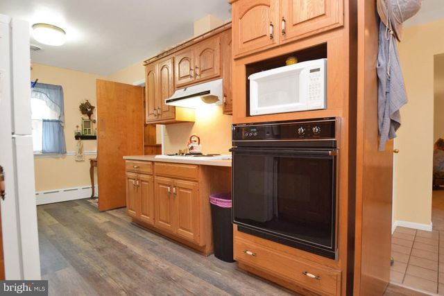 2248 PHILADELPHIA AVENUE, Chambersburg, PA 17201
