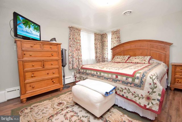 2248 PHILADELPHIA AVENUE, Chambersburg, PA 17201