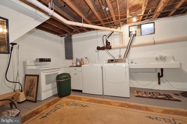2248 PHILADELPHIA AVENUE, Chambersburg, PA 17201