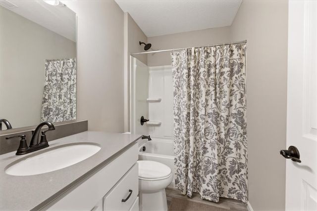 8178 Cherry Birch Drive, Tipp City, OH 45371