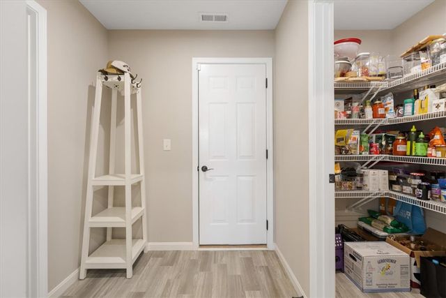 8178 Cherry Birch Drive, Tipp City, OH 45371