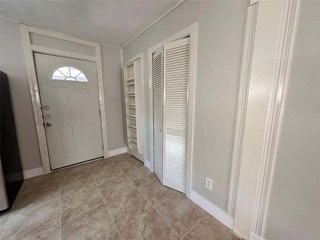7110 Mchenry Street B-TOP, Houston, TX 77087