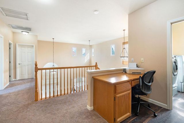 2924 Chateau Montelena Way, Sacramento, CA 95834