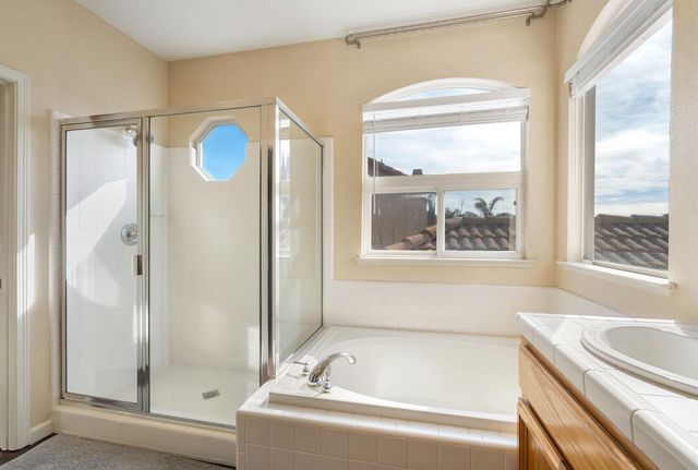 2924 Chateau Montelena Way, Sacramento, CA 95834