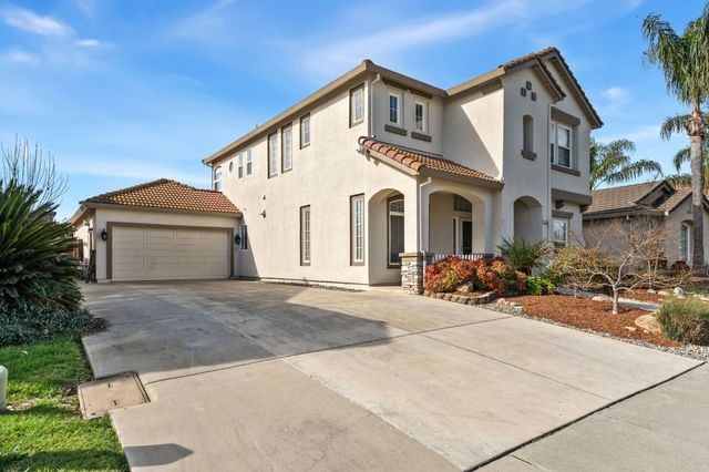 2924 Chateau Montelena Way, Sacramento, CA 95834