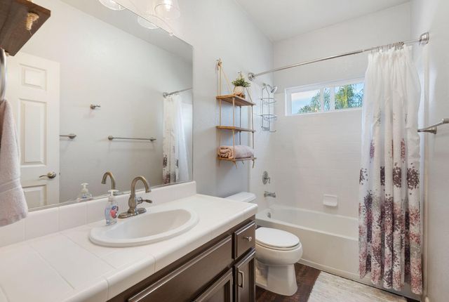 2924 Chateau Montelena Way, Sacramento, CA 95834