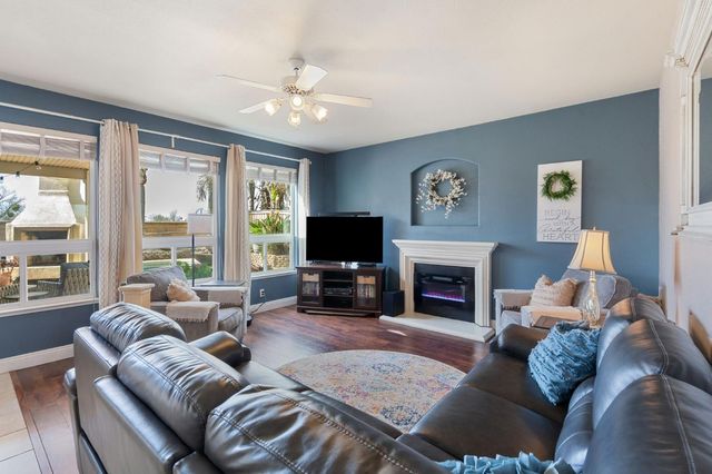 2924 Chateau Montelena Way, Sacramento, CA 95834