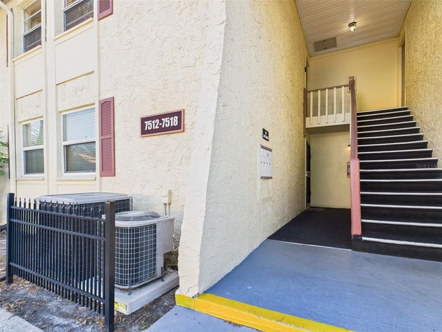 7512 DOLONITA DRIVE, Tampa, FL 33615